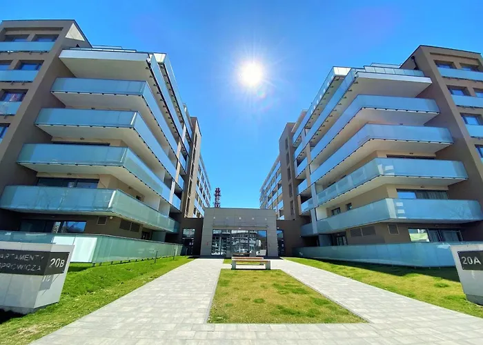 Promenada Kasprowicza 20 *