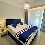 Promenada Kasprowicza 20 아파트 *