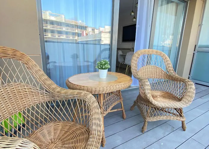 Promenada Kasprowicza 20 * קולובז'ג